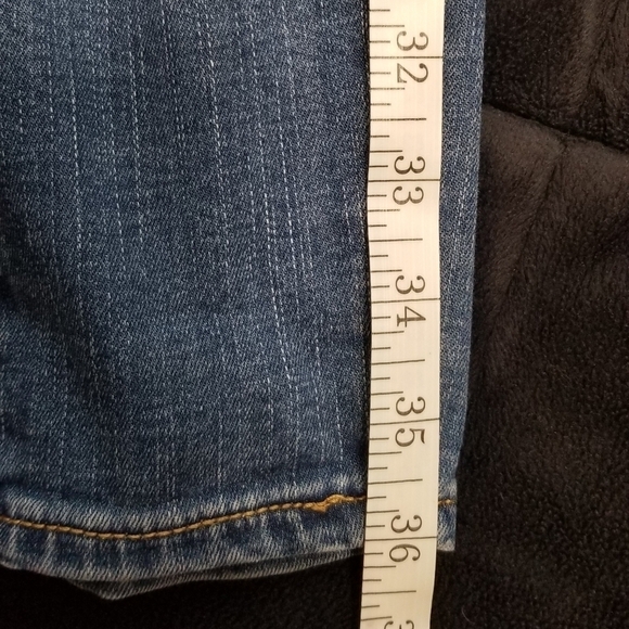 American Eagle Curvy Hi-Rise Jegging Next Level Stretch. Size 2 Short. - Picture 11 of 11